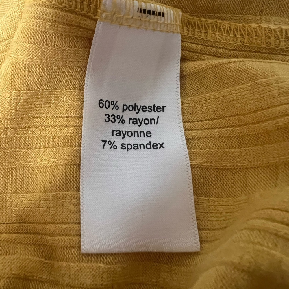 Maurice’s Medium Scoop Round Yellow Button Front Tank Top - Picture 7 of 8